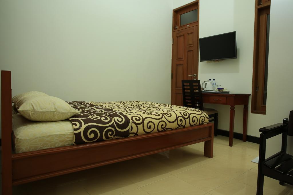 Puri Kusuma Guest House Selemadeg Zimmer foto