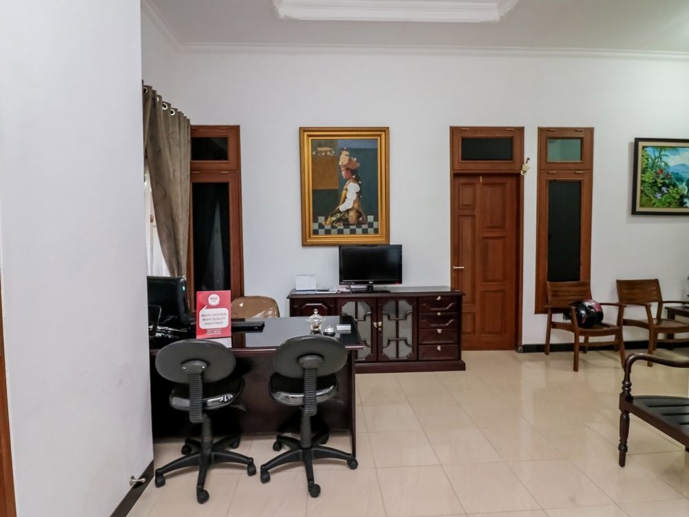 Puri Kusuma Guest House Selemadeg Exterior foto